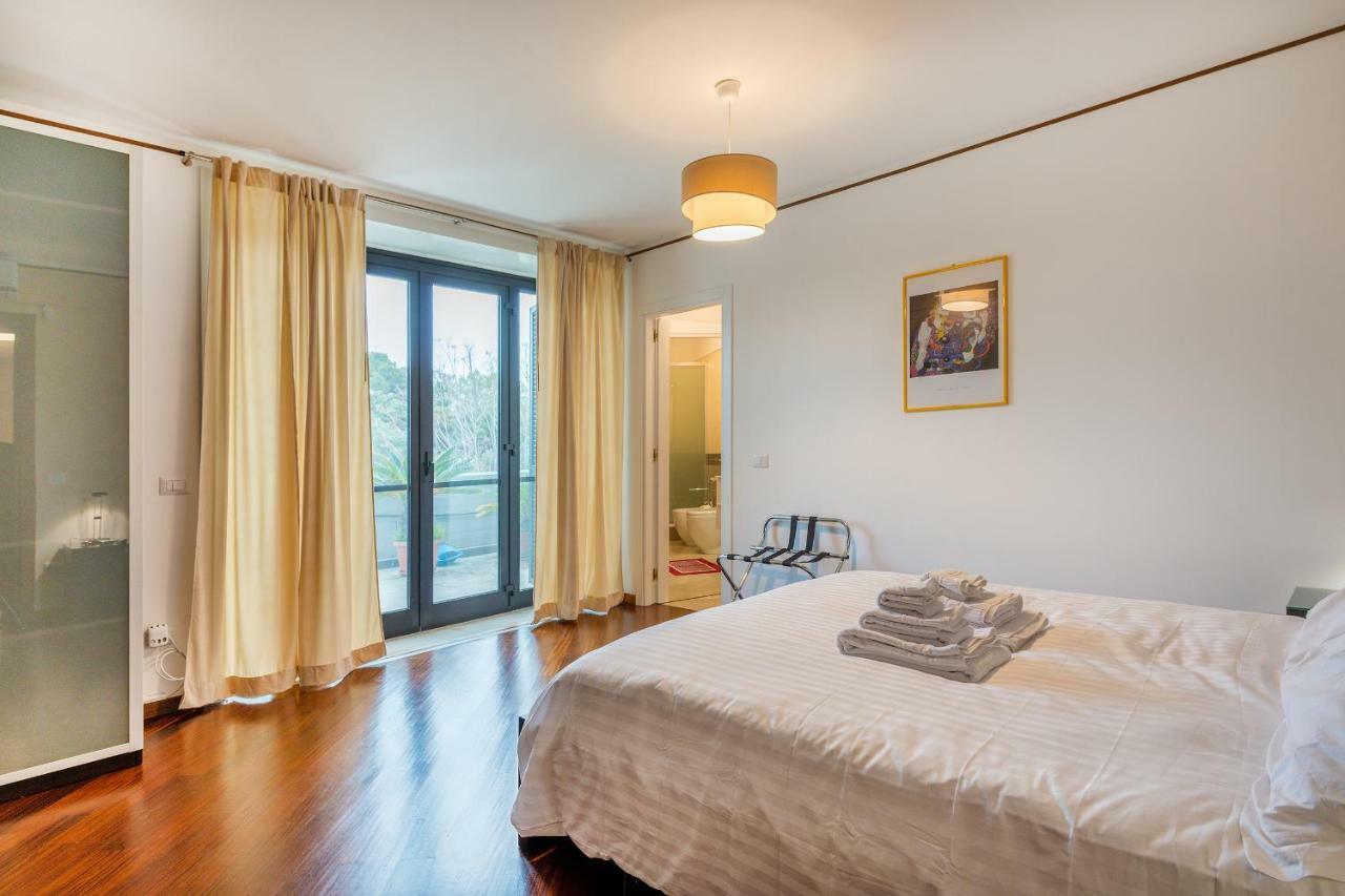 A Casa Di Sara Ermy Bed and Breakfast Bari Exteriör bild