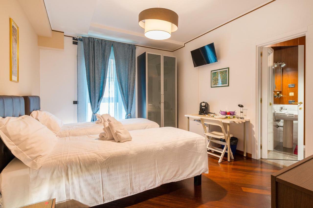 A Casa Di Sara Ermy Bed and Breakfast Bari Exteriör bild